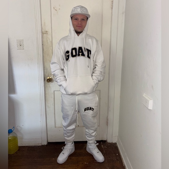 Meet your Posher, Jamie - Picture 15 of 16